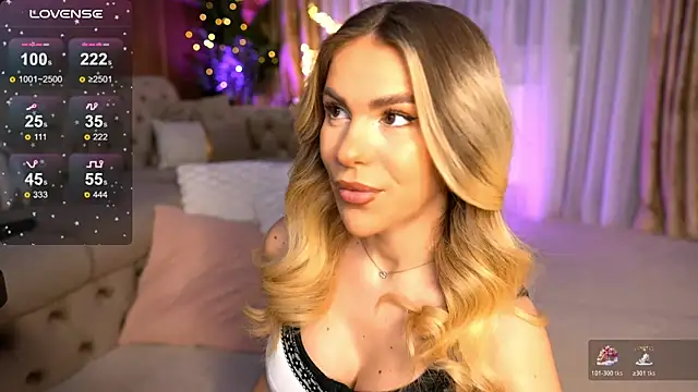 ChloeVelvetx online show from 12.18.25