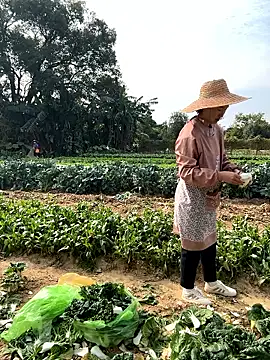 Snapshot of A-ZJunn chatting on 01.12.26 A-ZJunn online show from 01.12.26