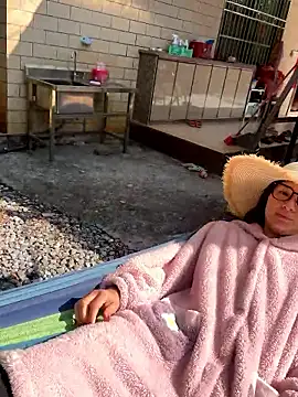 Snapshot of A-ZJunn chatting on 01.13.26 A-ZJunn online show from 01.13.26