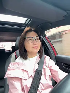 Snapshot of A-ZJunn chatting on 03.04.26 A-ZJunn online show from 03.04.26