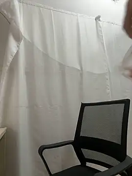 Snapshot of A-ZJunn chatting on 03.08.26 A-ZJunn online show from 03.08.26