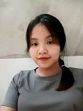 Pretty-haert online show from 04.23.26