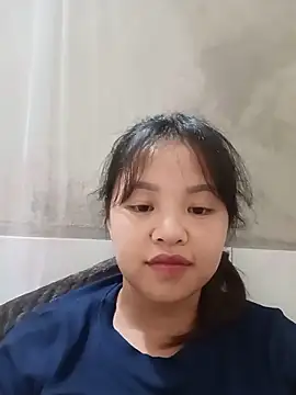 Snapshot of Pretty-haert chatting on 05.15.26 Pretty-haert online show from 05.15.26
