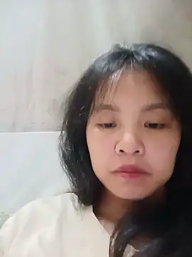 Snapshot of Pretty-haert chatting on 05.19.26 Pretty-haert online show from 05.19.26