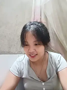 Snapshot of Pretty-haert chatting on 05.31.26 Pretty-haert online show from 05.31.26