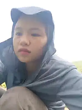 Snapshot of Pretty-haert chatting on 06.14.26 Pretty-haert online show from 06.14.26