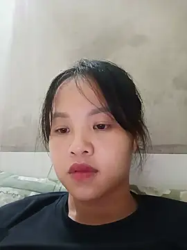 Snapshot of Pretty-haert chatting on 06.18.26 Pretty-haert online show from 06.18.26