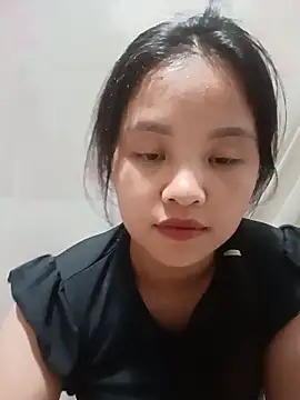 Snapshot of Pretty-haert chatting on 06.21.26 Pretty-haert online show from 06.21.26
