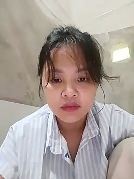 Snapshot of Pretty-haert chatting on 06.30.26 Pretty-haert online show from 06.30.26