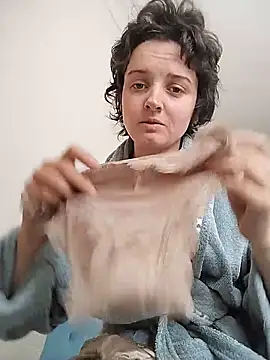 Amy01112 online show from 06.13.26