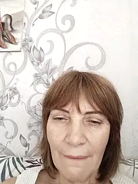 Snapshot of MichelleLove48 chatting on 12.16.25 MichelleLove48 online show from 12.16.25