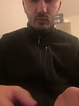 Snapshot of grosqueue3838 chatting on 12.16.25 grosqueue3838 online show from 12.16.25