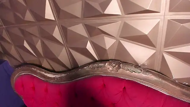 Snapshot of slave_to_pain chatting on 03.06.26 slave to pain online show from 03.06.26