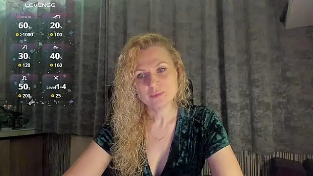 LanaLight x online show from 04.01.26