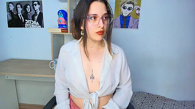 Snapshot of Maria_sweet0 chatting on 12.16.25 Maria sweet0 online show from 12.16.25