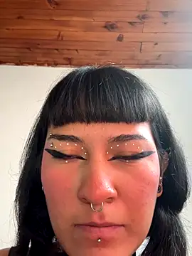 Snapshot of FAIRY__HOTT chatting on 12.04.25 FAIRY HOTT online show from 12.04.25