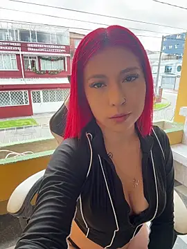 Snapshot of Scarlett_firee chatting on 12.02.25 Scarlett firee online show from 12.02.25