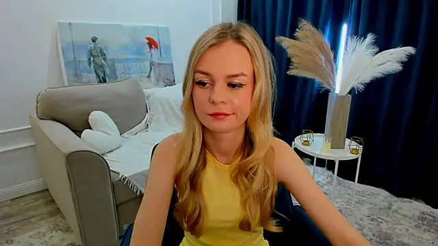MidnighteAura online show from 06.07.26
