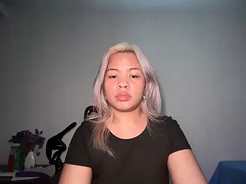 Tina Slick online show from 06.04.26