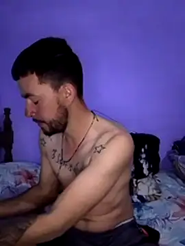 Snapshot of 30_GLADIADOR chatting on 12.04.25 30 GLADIADOR online show from 12.04.25