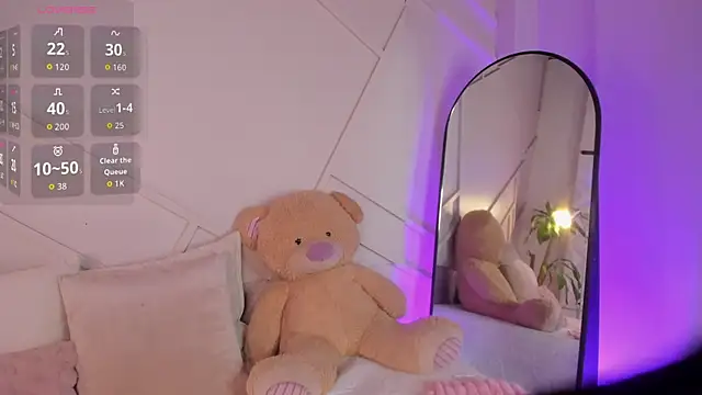 GisellePalmer 88 online show from 04.30.26