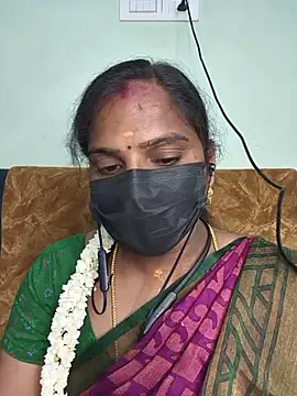 Snapshot of Tamil_Pallavi chatting on 06.23.26 Tamil Pallavi online show from 06.23.26