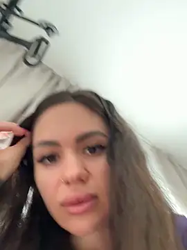 SiennaLuxexx online show from 02.11.26