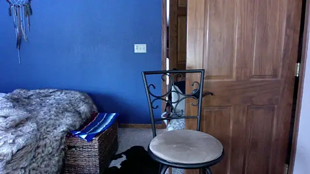 Snapshot of SpunRedneck chatting on 12.13.25 SpunRedneck online show from 12.13.25