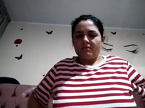 Snapshot of gini92 chatting on 12.03.25 gini92 online show from 12.03.25