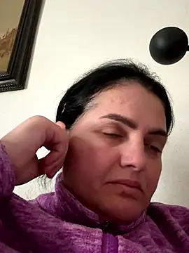 Snapshot of gini92 chatting on 01.13.26 gini92 online show from 01.13.26