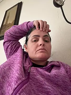 Snapshot of gini92 chatting on 02.01.26 gini92 online show from 02.01.26