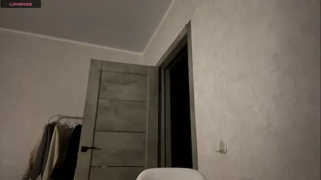 EllieBerrie online show from 03.07.26