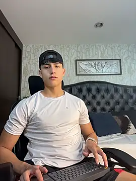 Lander Cruz online show from 05.07.26