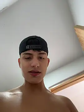 Lander Cruz online show from 07.26.26