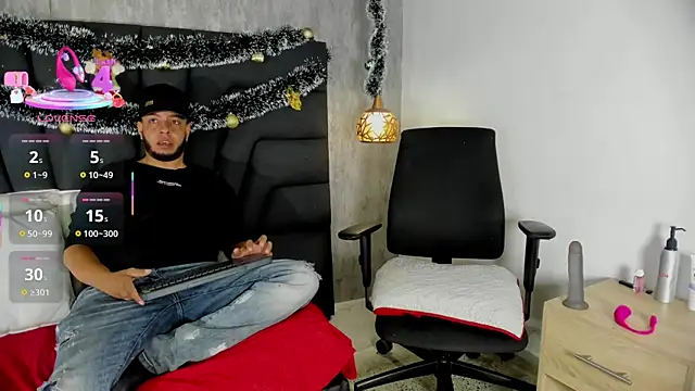 Spencer LunaBigtits online show from 12.14.25