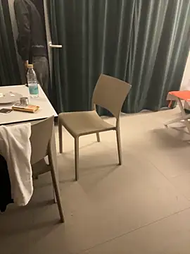 Snapshot of andresbale chatting on 12.05.25 andresbale online show from 12.05.25