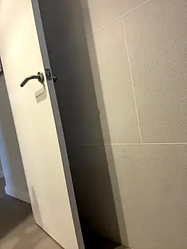 Snapshot of andresbale chatting on 12.18.25 andresbale online show from 12.18.25