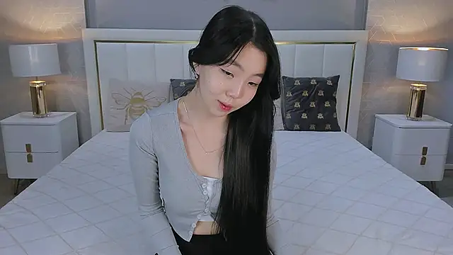 EMILY GREENSON online show from 02.08.26