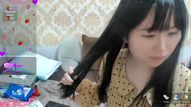 Snapshot of himaridesu chatting on 07.18.26 himaridesu online show from 07.18.26