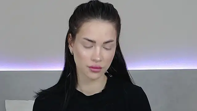 RachaelMils online show from 03.16.26