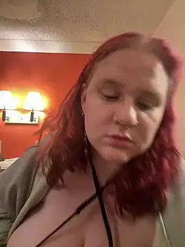 ivylynn420 online show from 12.14.25