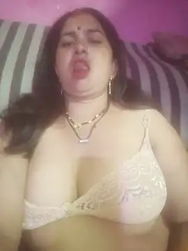 Your-shreya143 online show from 07.22.26