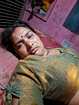 Your-shreya143 online show from 08.03.26