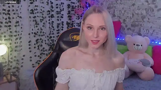 Gina Gina love online show from 06.22.26