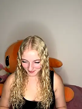 Sophie cute06 online show from 12.16.25