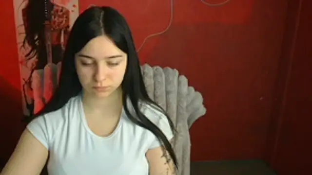 Lilu May online show from 04.24.26