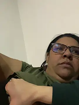 Carameloswing1 online show from 02.12.26