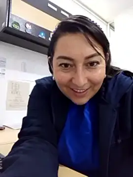 Valeria montana  online show from 01.16.26