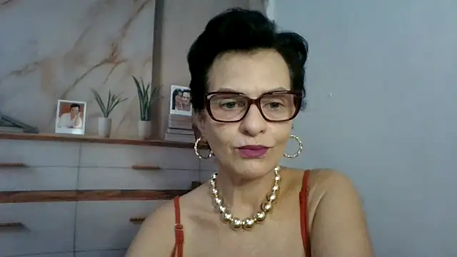 Luna-Hot0802 online show from 04.09.26