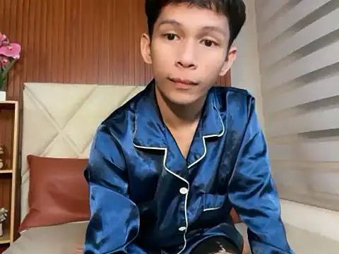 TheBoyAboveYou online show from 02.20.26